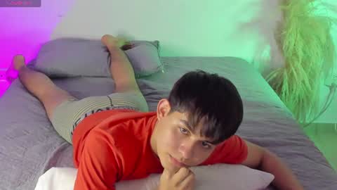 dayner_fox online show from June 2026 08:09:02 PM