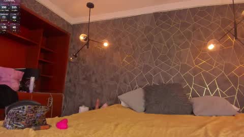 DAYRA ANGELS online show from October 2025 06:12:01 PM