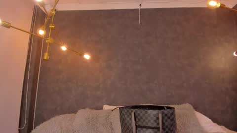 DAYRA ANGELS online show from December 2025 08:04:01 PM