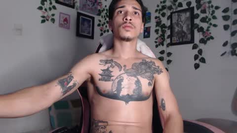 dazzayy online show from December 2024 12:23:01 AM