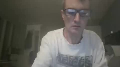 Dazzill online show from December 2025 06:28:01 PM