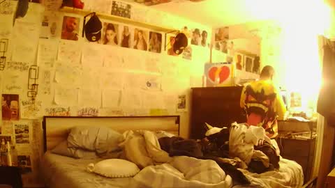 dbeamon92 online show from February 2026 10:53:02 AM