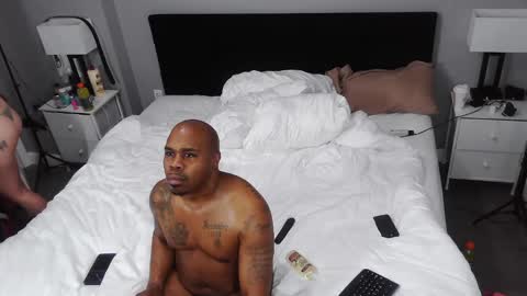 DCrush online show from February 2025 05:15:01 AM