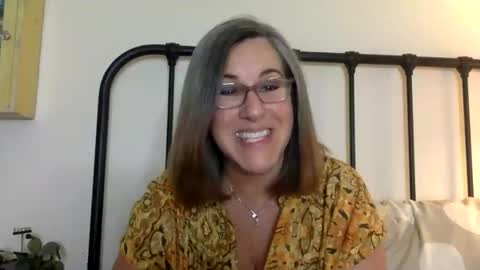 DDMolly online show from April 2026 03:40:02 AM