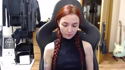 freak online show from December 2024 09:57:01 PM