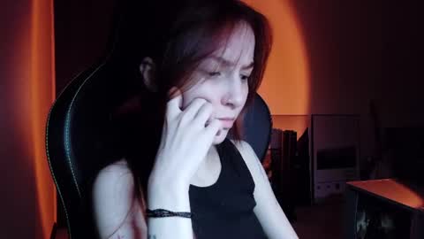 Snapshot of dead_girll chatting on July 2026 09:32:01 PM freak online show from July 2026 09:32:01 PM