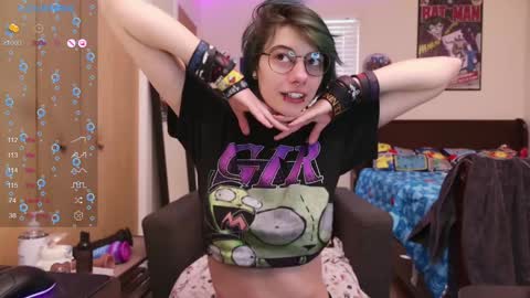 Snapshot of deadratsoup chatting on January 2025 04:39:01 PM Rat online show from January 2025 04:39:01 PM