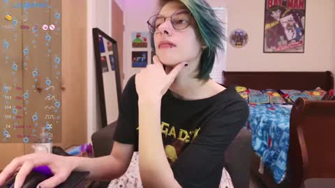 Snapshot of deadratsoup chatting on January 2025 07:00:02 PM Rat online show from January 2025 07:00:02 PM