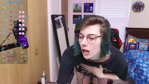 Snapshot of deadratsoup chatting on February 2025 07:07:01 PM Rat online show from February 2025 07:07:01 PM