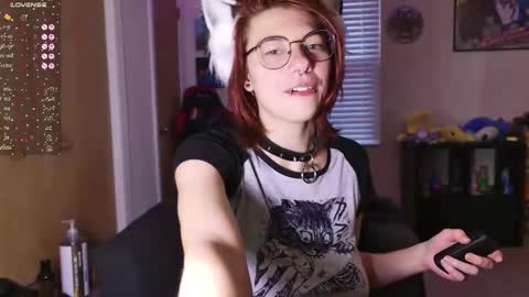 Snapshot of deadratsoup chatting on September 2025 02:52:01 PM Rat online show from September 2025 02:52:01 PM