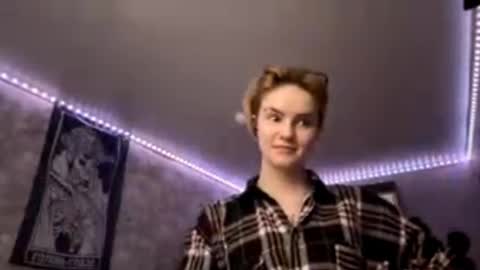 Snapshot of deaneacedo chatting on January 2026 01:48:02 PM Sabrine online show from January 2026 01:48:02 PM