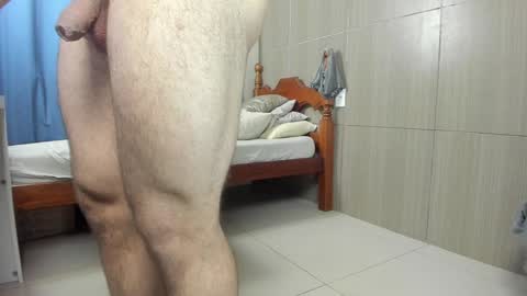 Snapshot of deanlek chatting on January 2025 11:45:02 PM Dean online show from January 2025 11:45:02 PM