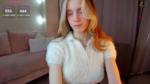 Snapshot of dearly_emily chatting on January 2025 07:58:02 AM Emily GMT2 Mon 10 AM - 4 PM Wed 10 AM - 4 PM Thu 10 AM - 4 PM Fri 10 AM - 4 PM Sat 10 AM - 4 PM online show from January 2025 07:58:02 AM