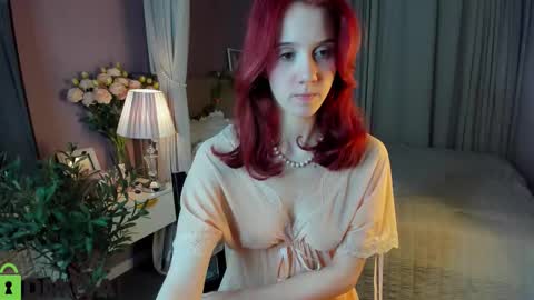 Snapshot of dearly_emily chatting on December 2025 05:18:02 PM Emily GMT2 Mon 10 AM - 4 PM Wed 10 AM - 4 PM Thu 10 AM - 4 PM Fri 10 AM - 4 PM Sat 10 AM - 4 PM online show from December 2025 05:18:02 PM