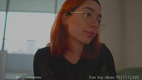 Snapshot of dearnina chatting on March 2025 10:17:02 PM NINA   30OFF online show from March 2025 10:17:02 PM