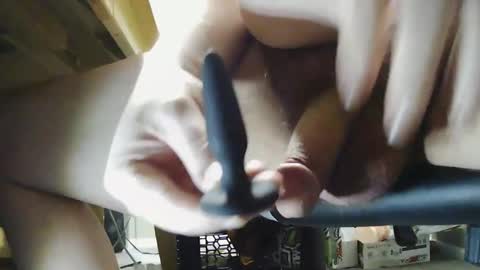 Snapshot of deathnite827 chatting on January 2025 07:39:01 PM DK814 online show from January 2025 07:39:01 PM