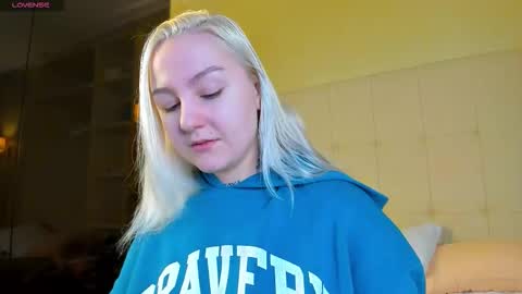 Snapshot of debbie_taylor chatting on February 2026 05:24:01 PM Debbie Mon Tue Fri Sun Sat GMT 3 1000am - 0400pm online show from February 2026 05:24:01 PM