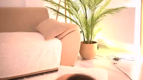 Snapshot of deborahlowe chatting on July 2026 01:26:01 PM Tamara online show from July 2026 01:26:01 PM