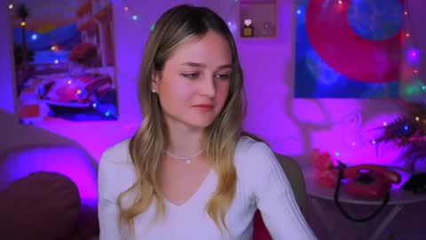 Snapshot of deboralarson chatting on December 2024 07:03:02 AM Debora online show from December 2024 07:03:02 AM