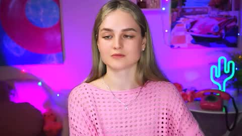 Snapshot of deboralarson chatting on March 2025 03:49:02 PM Debora online show from March 2025 03:49:02 PM