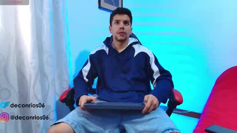 Santiago online show from January 2026 05:23:01 AM