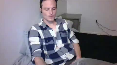 Dee4dayz online show from October 2025 02:01:02 AM