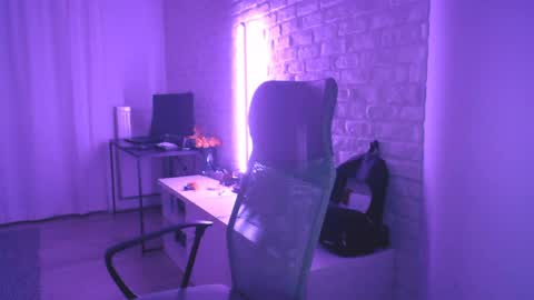 Snapshot of deeannnye chatting on May 2026 08:07:02 PM Amanda online show from May 2026 08:07:02 PM