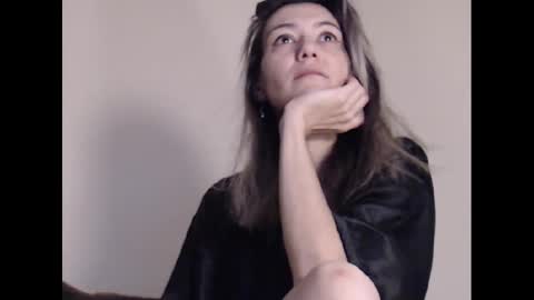 Deelightfull online show from February 2025 09:04:02 AM