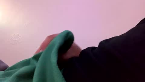 Dee online show from October 2025 05:47:02 AM