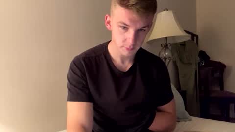 Snapshot of deeyungguy chatting on October 2025 11:21:02 AM more content and goodies online show from October 2025 11:21:02 AM