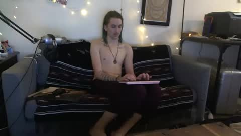 Snapshot of definatelyvegan chatting on January 2026 05:56:01 AM definatelyvegan online show from January 2026 05:56:01 AM