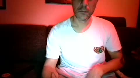 Snapshot of degrandis chatting on December 2024 02:08:02 AM Luka Magic online show from December 2024 02:08:02 AM