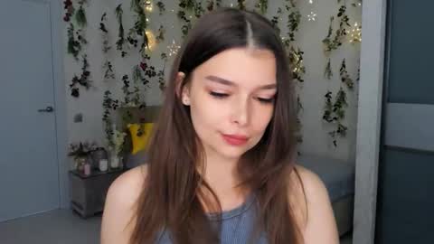 DegreeOfSincerity online show from September 2025 01:10:01 AM