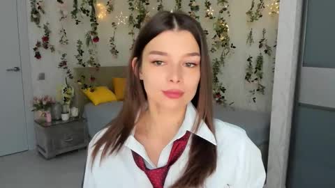 DegreeOfSincerity online show from October 2025 01:06:01 AM