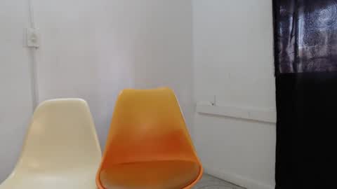 deibi22 online show from November 2025 07:51:02 PM