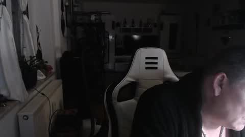 Snapshot of deinprinz2312 chatting on December 2024 04:57:01 AM deinprinz2312 online show from December 2024 04:57:01 AM