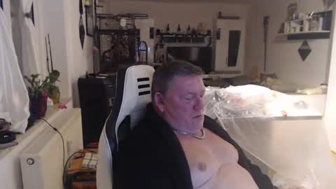 Snapshot of deinprinz2312 chatting on December 2024 06:11:02 AM deinprinz2312 online show from December 2024 06:11:02 AM