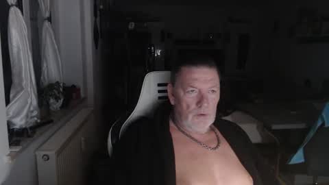 Snapshot of deinprinz2312 chatting on September 2025 02:22:02 AM deinprinz2312 online show from September 2025 02:22:02 AM