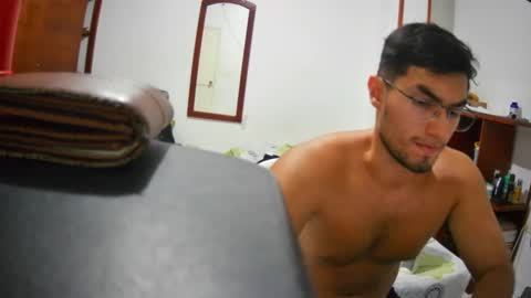 deividellobo online show from December 2024 04:27:02 AM