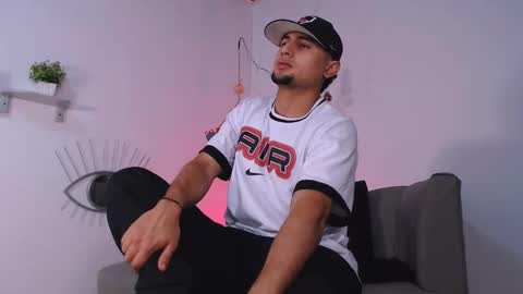  DEIVY  online show from December 2024 10:15:01 PM