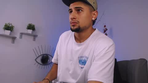  DEIVY  online show from December 2024 02:17:01 AM