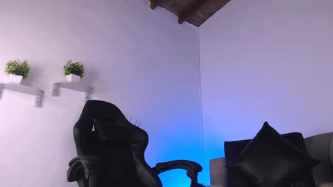  DEIVY  online show from January 2025 05:35:01 PM