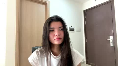 Angela online show from June 2026 08:26:01 AM