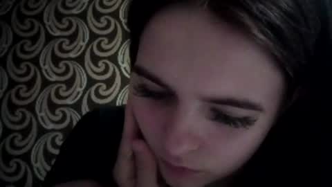 Snapshot of deliciastombaugh chatting on June 2026 06:32:02 AM Kiki online show from June 2026 06:32:02 AM