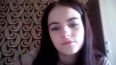 Snapshot of deliciastombaugh chatting on June 2026 05:17:02 AM Kiki online show from June 2026 05:17:02 AM