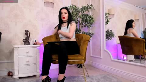 Snapshot of delicious_chrissy chatting on February 2025 05:46:02 PM Christine online show from February 2025 05:46:02 PM