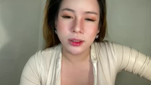 iyalicious online show from February 2025 07:40:02 PM