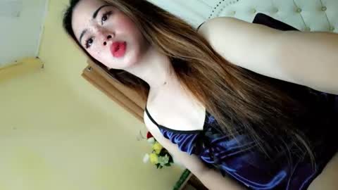 Snapshot of deliciously_sophie chatting on April 2026 01:58:02 AM Sophie online show from April 2026 01:58:02 AM