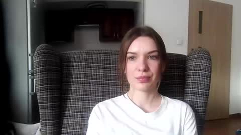 Aurora online show from February 2025 10:48:02 AM