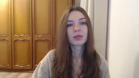 Aurora online show from November 2025 06:30:02 AM